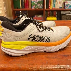 MENS HOKAS